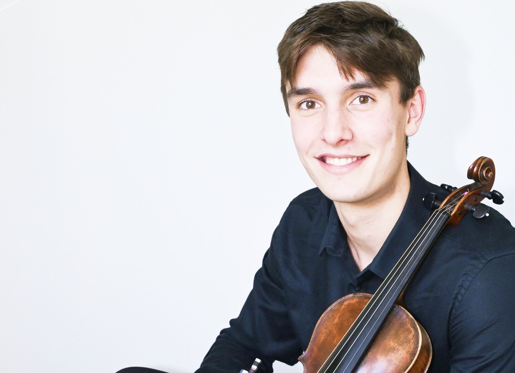 Illustration du site avec un violon